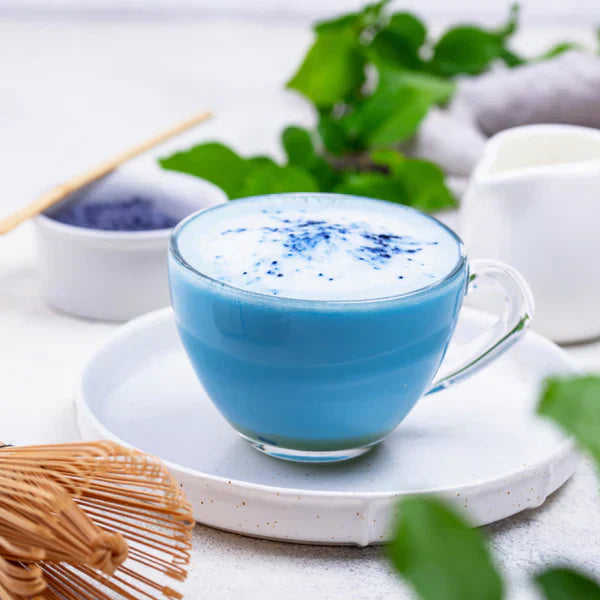 Blue Tea Latte (Butterfly Pea Flower Latte)
