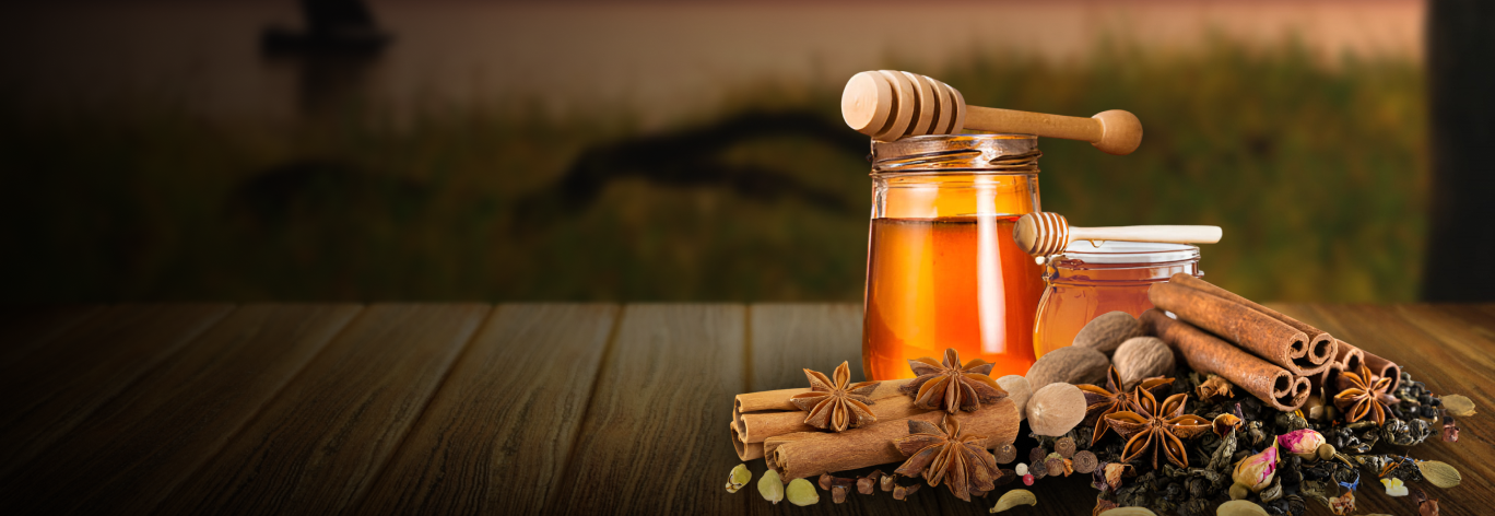Banner image featuring honey and spices – exotic fruits and vegetables online